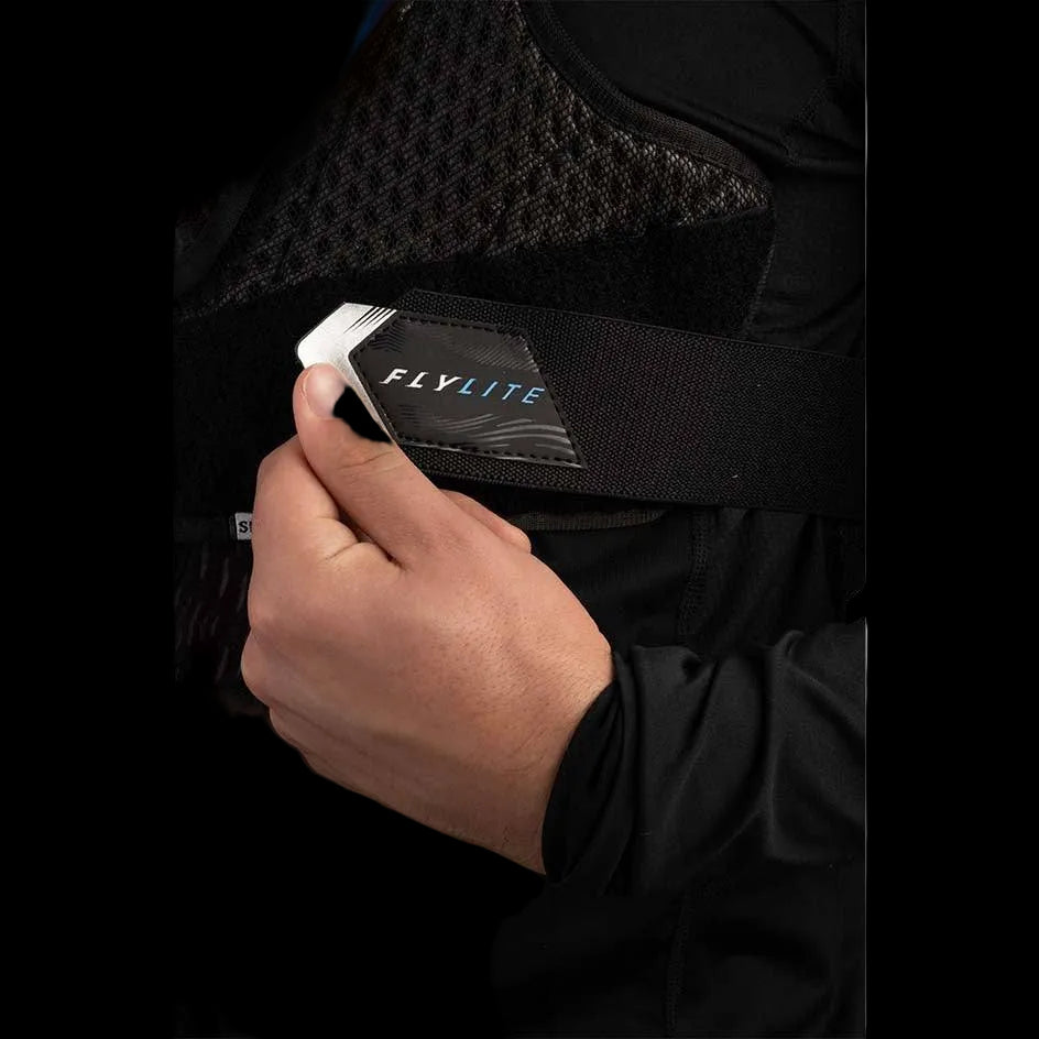 Bauer Vapor FlyLite Shoulder Pads Intermediate