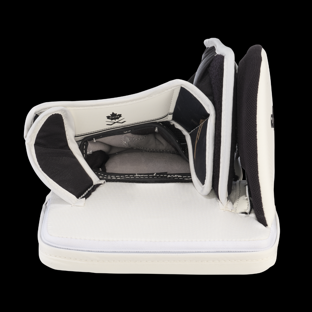 CCM Axis 2.9 Goalie Blocker Intermediate