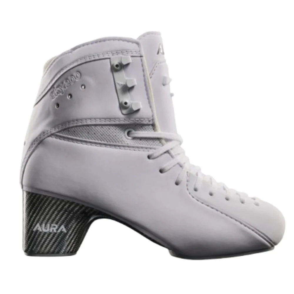 Aura Sky 200 Figure Skate Boots