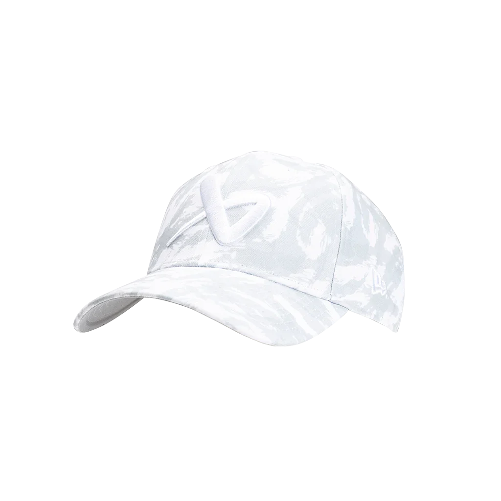 Bauer NE 9Fourty Washout Hat with all-over print design.