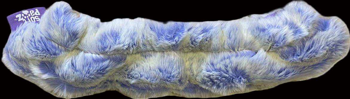 Guardog Soft Paws Fuzzies Blade Soakers, absorbent skate blade covers in light blue and white, protecting equipment from moisture.