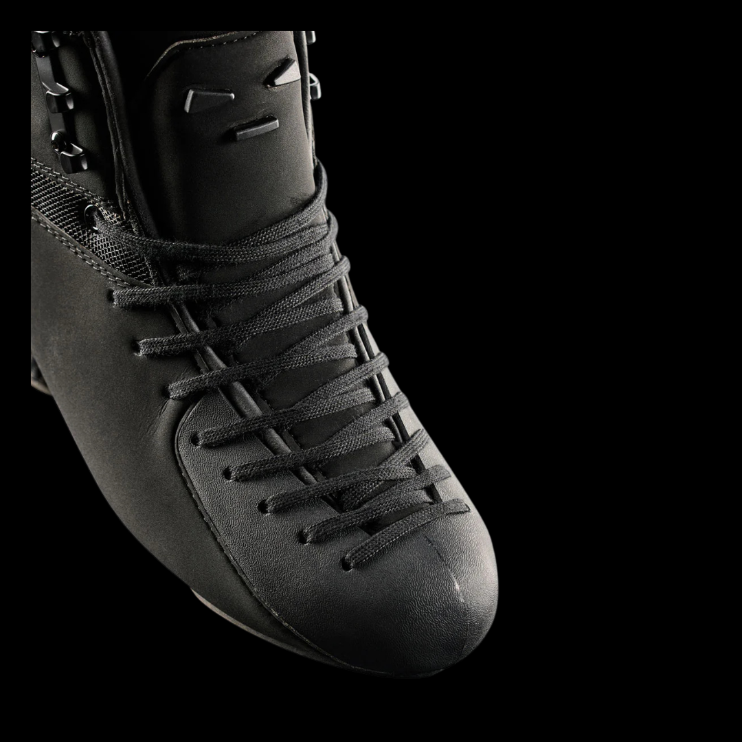 Aura Sky 200 Figure Skate Boots Black
