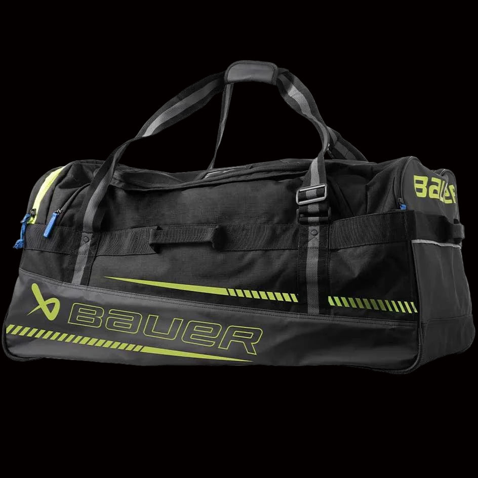Bauer Elite Carry Bag Junior S24 with premium ventilation panels and strap closure.