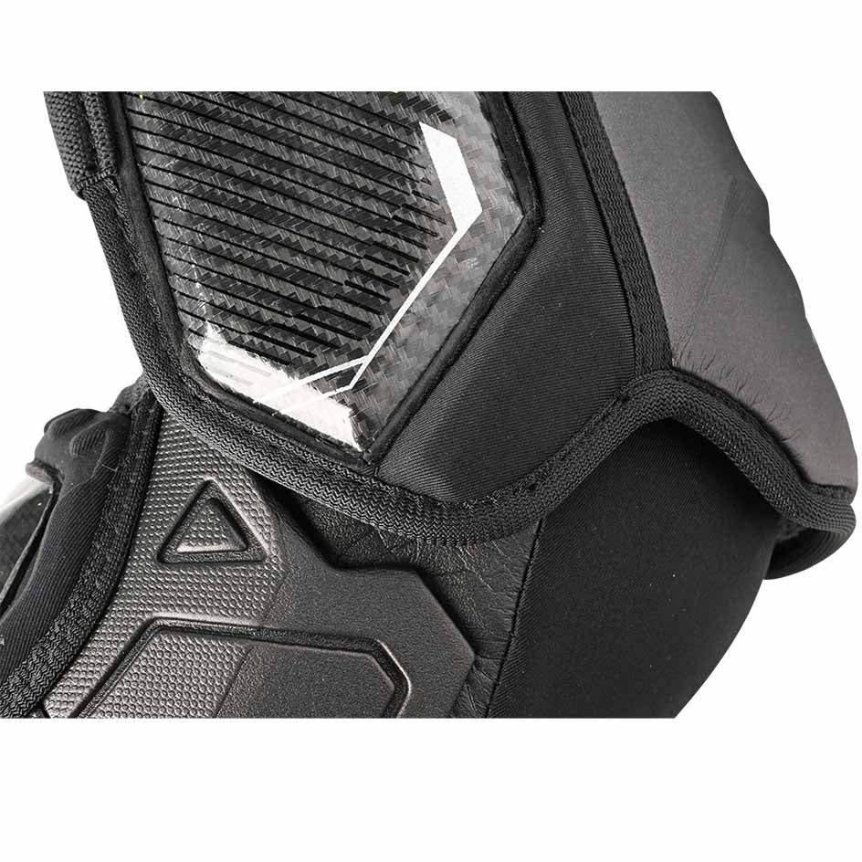 Bauer Supreme MACH Elbow Pads offering flexibility and impact absorption.