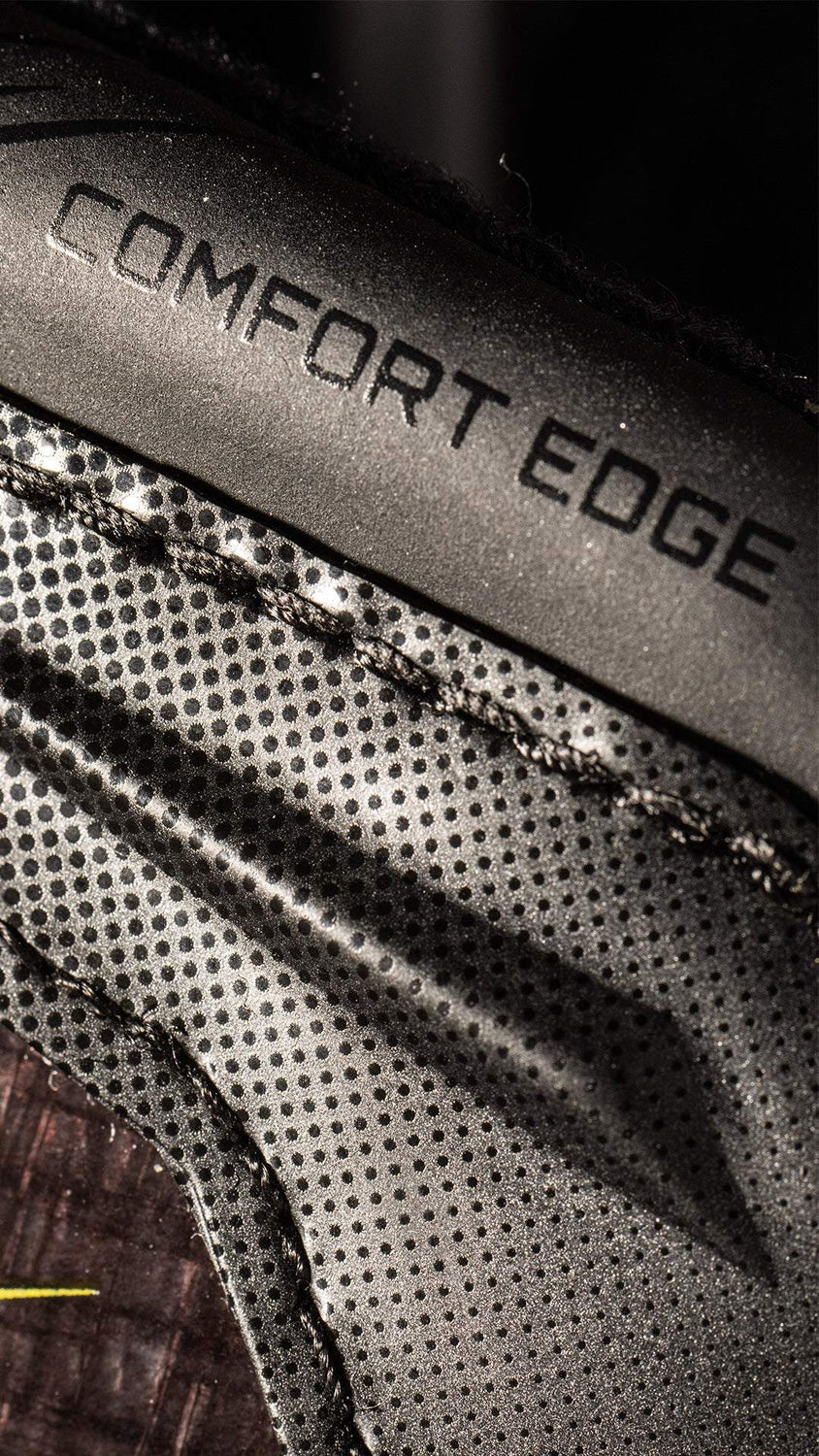 Bauer Vapor Hyperlite2 Skates Comfort Edge detail showcasing innovative design.