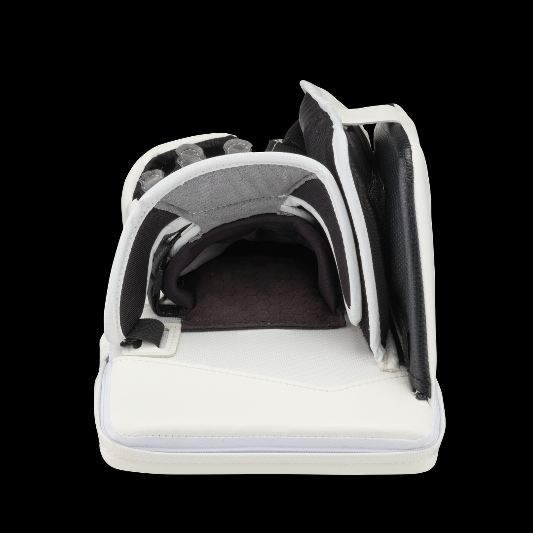 CCM EFlex 7 Goalie Blocker Senior