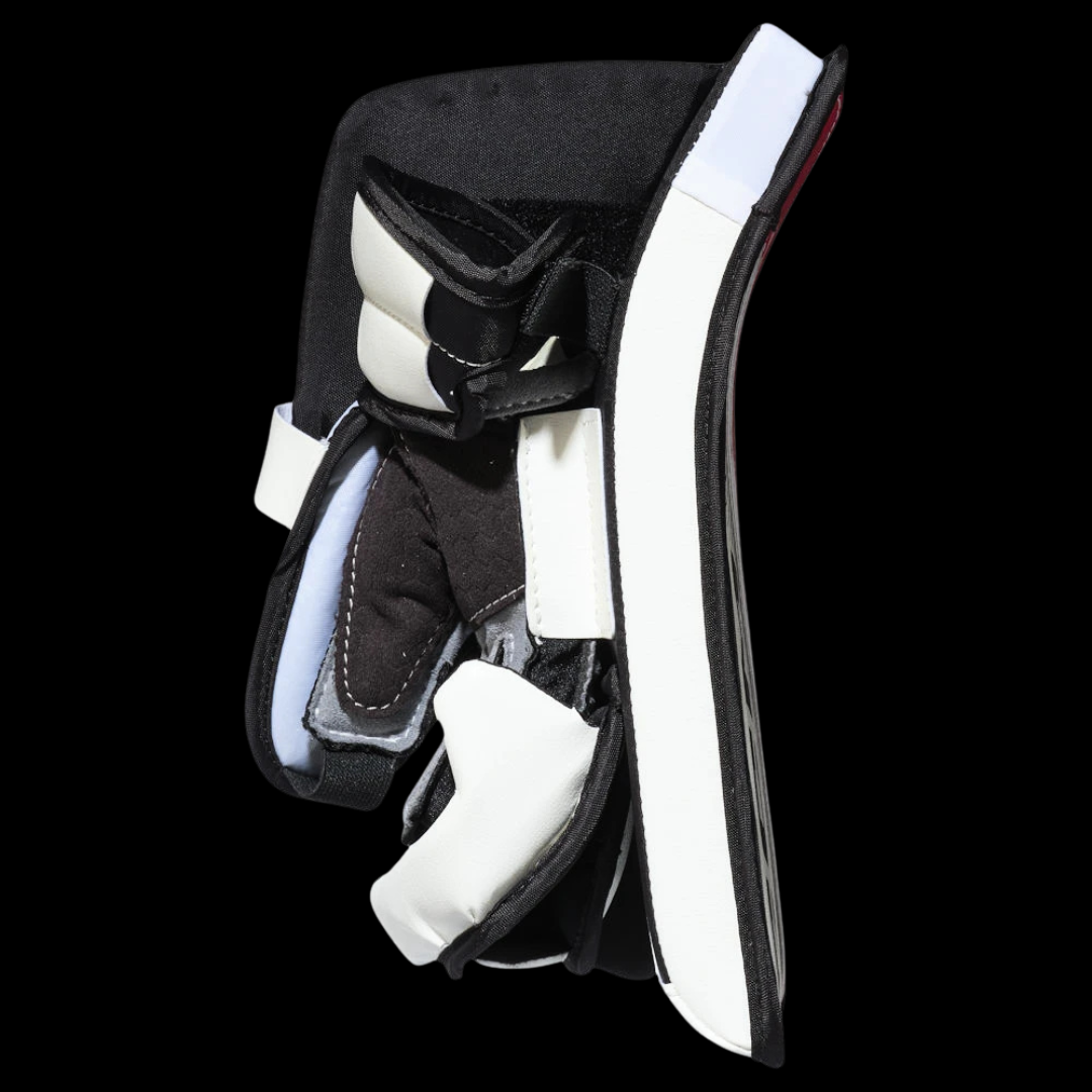 CCM Phenom Goalie Blocker Youth