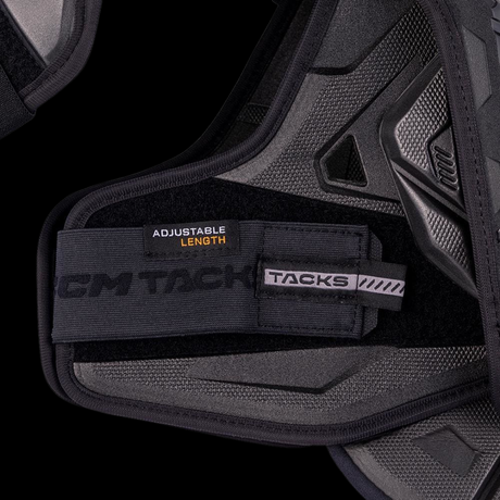 CCM Tacks XR Pro Shoulder Pads