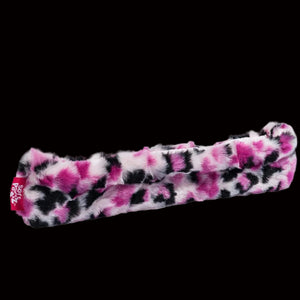 Guardog Soft Paws Fuzzies Blade Soakers, pink and black fuzzy skate blade covers.