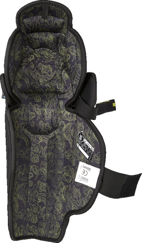 Sherwood Rekker Legend 4 Shin Pad with ergonomic design and adjustable straps.