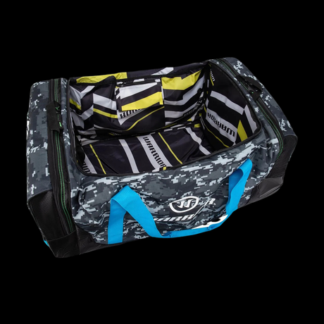 Warrior Q20 Wheeled Bag