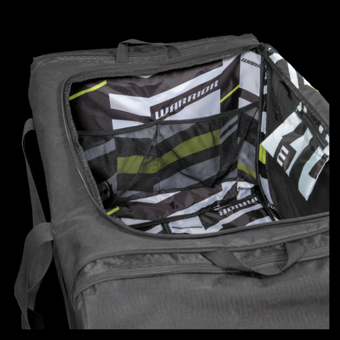 Warrior Q20 Wheeled Bag