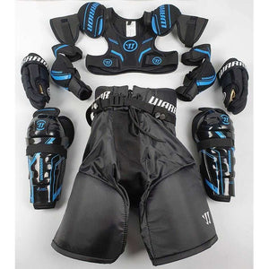 Warrior Youth Hockey Starter Kit with gloves, shoulder pads, elbow pads, shin guards, pants, and carry bag for ages 4-9, height 100-145cm.