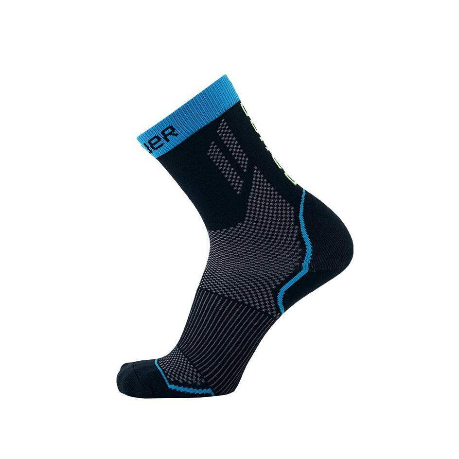 Bauer Performance Skate Socks with Coolmax yarn, compression support, and odor prevention technology.