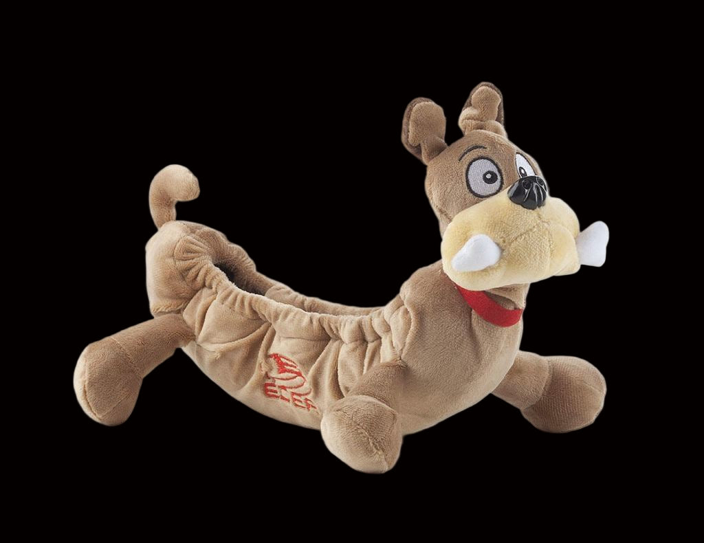 Edea Maxi Blade Buddies plush blade guard in dog design.