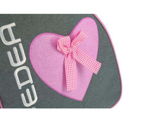 Edea Sweet Skate Bag with pink heart and ribbon design.