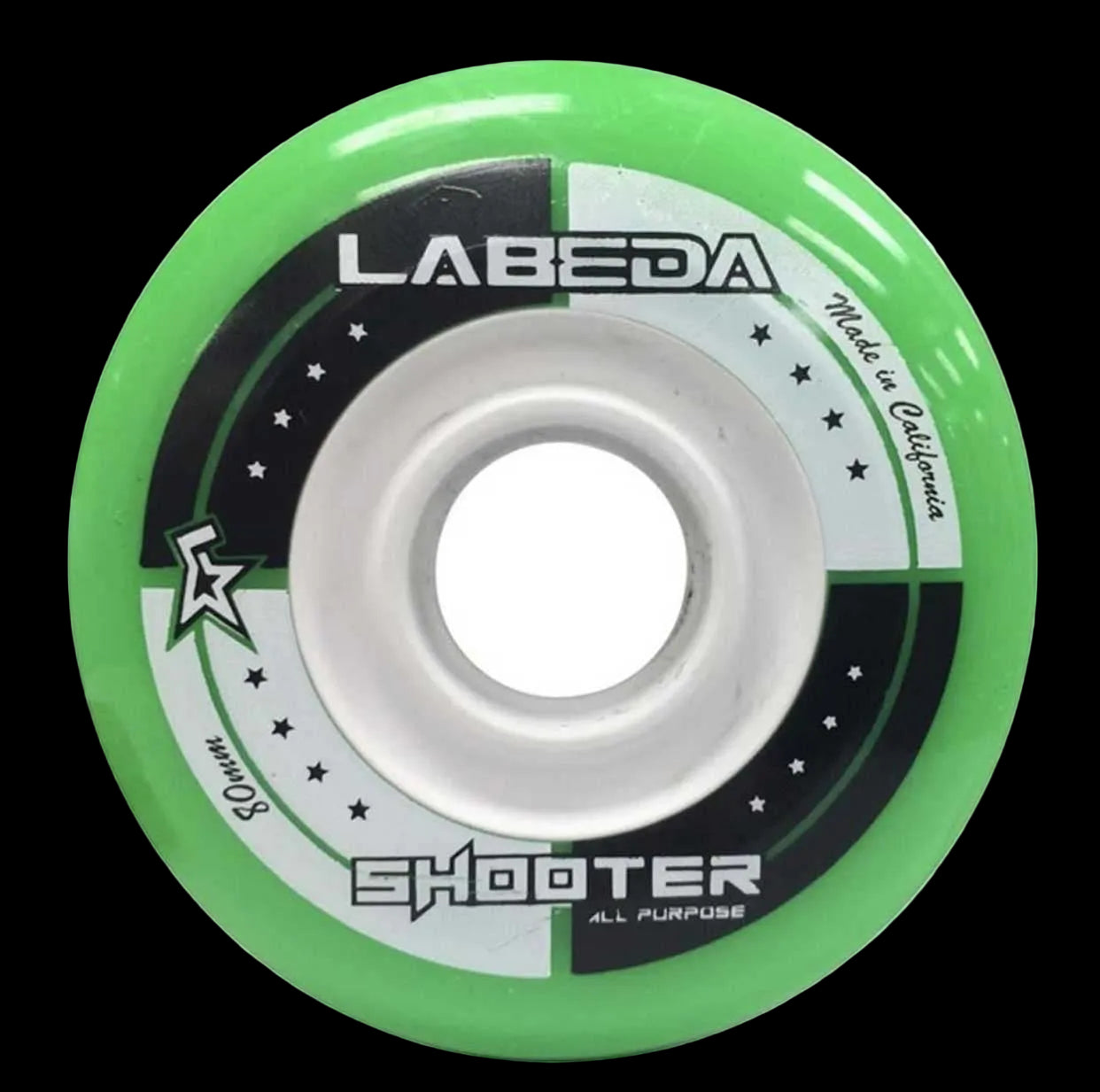 Green Labeda Shooter Outdoor wheel designed for intermediate players, offers speed, grip, suitable for various surfaces.